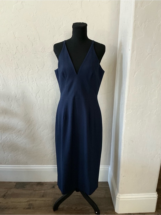 Dress the Population Dresses & Skirts - Dress the Population Navy V-Neck Midi Dress